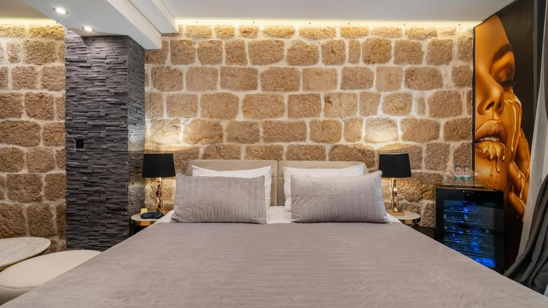 Vip Gold Room Pag Town Croatia